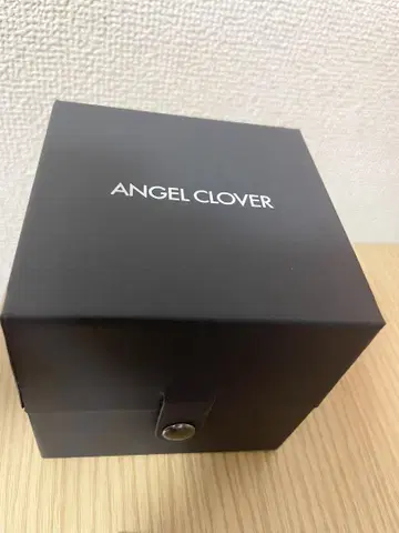 ANGEL CLOVER (손목시계)