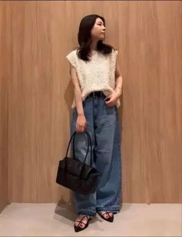 Mila Owen 앞뒤 2WAY 튤얀 니트 베스트 화이트