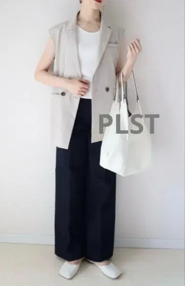 플라스테 린넨 블렌드 테일러드 베스트 베이지
