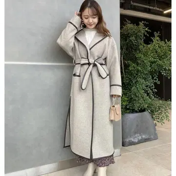 치코 chico 파이핑 롱 코트 그레이지