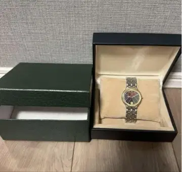 OMEGA 심볼 유니크 다이얼 시계