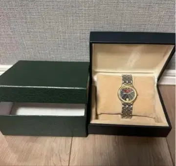 OMEGA 심볼 유니크 다이얼 시계