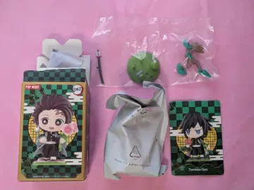 POP MART 토미오카 기유 피규어