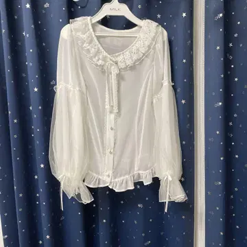 엔젤릭 프리티 블라우스 시착만 한 상품 새상품