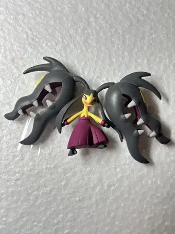 [ 포켓몬 ] 메가쿠치트 피규어 블랙 보라색