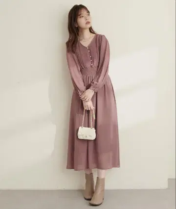 [ 새상품급 ] 내추럴 꾸뛰르 롱 원피스 핑크