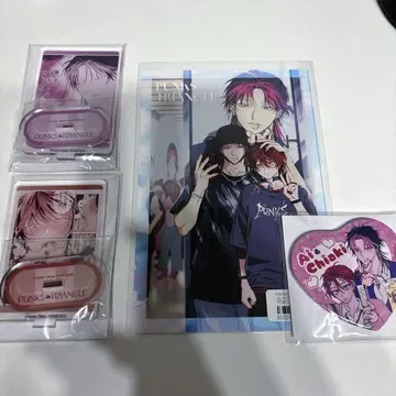 PUNKS TRIANGLE 복권 메이트 미니 아크릴 스탠드 캔뱃지 특전