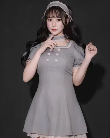 pium 코튼 프릴 초커 인형 원피스
