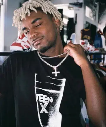 켄 카슨 더블 컵 티셔츠