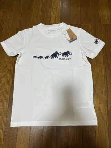 MAMMUT 화이트 T셔츠 S사이즈