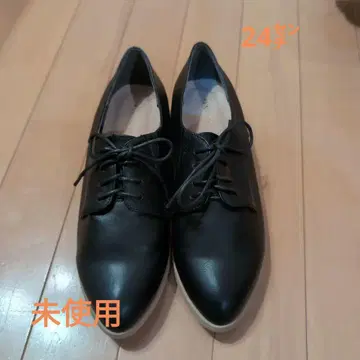 블랙 가죽 스틸레토 신발