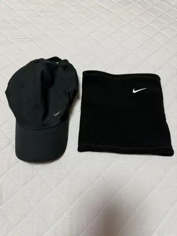 NIKE 나이키 캡&넥 포머 블랙
