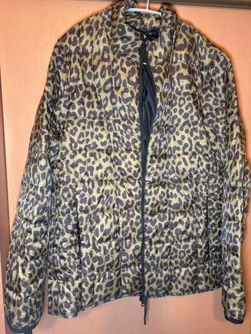 TAION 레오파드 무늬 다운 자켓 2XL