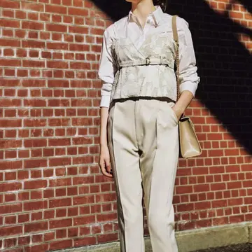 택 포함 새상품 noela 코르셋 스트레이트 팬츠