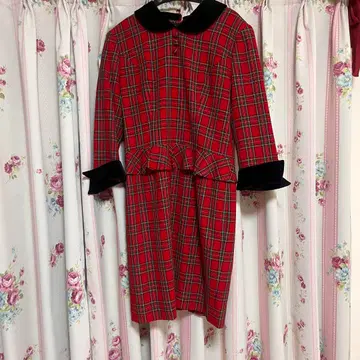 VIVID BOUTIQUE 빨간색 체크 무늬 원피스