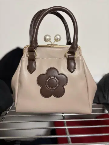 MARY QUANT 플라워 모티브 핸드백 숄더백