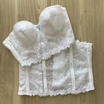 브라이덜 이너 와코루 C75
