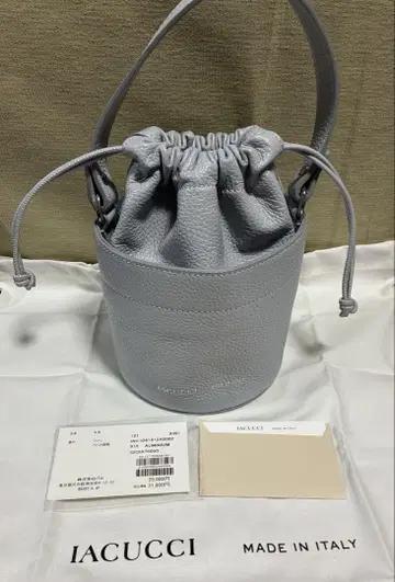 이아쿠치 조이아 새상품 백 그레이