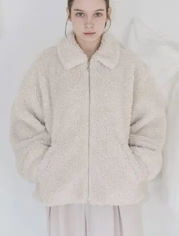 POODLE BOOA COAT -WHITE-