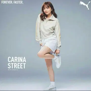 PUMA 화이트 베이지 스니커즈 Carina street