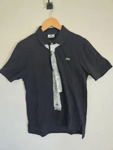 LACOSTE 라코스테 블랙 넥타이 패턴 피케 셔츠 M
