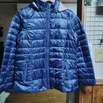 리넨 후드 부착 네이비 다운 자켓