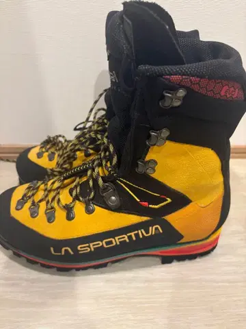 LA SPORTIVA Nepal Series 등산화 사이즈 EU42