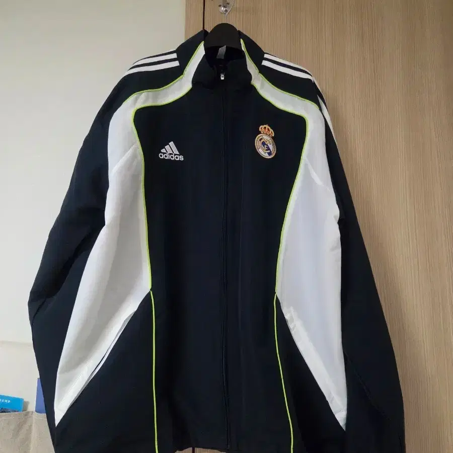 Adidas Real Madrid UBP Track Top Woven Jacket (JF2575) XL on
