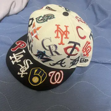 MLB 팀 로고 자수 스냅백 캡