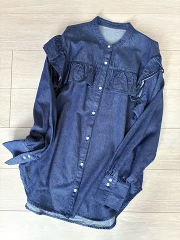 새상품급 아푸와이저 리셰 프릴 데님 셔츠