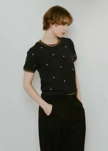 knuthmarf K motif mini T shirt 네이비