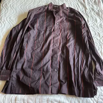 ISSEY MIYAKE 다크 브라운 스트라이프 셔츠