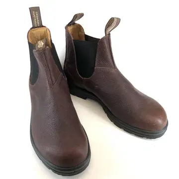 Blundstone