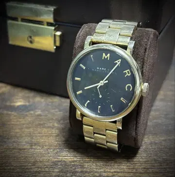 MARC BY MARC JACOBS 손목시계 쿼츠 골드