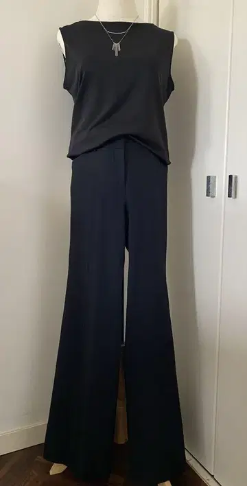 컨디션 최상 Theory luxe 풀렝스 팬츠 size 42