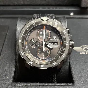 victorinox alpnach 빅토리녹스 알피나흐 손목시계