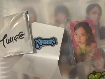 TWICE THIS IS FOR 랜덤 핀 배지 트레이딩 카드 나연