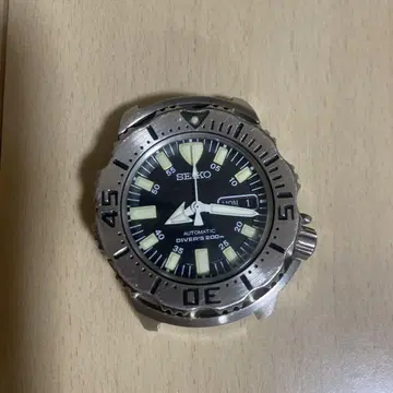 SEIKO 자동 다이버즈 200m 블랙 몬스터