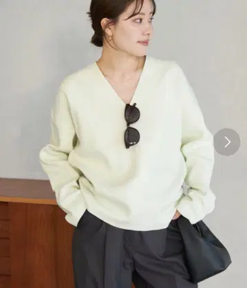 플라주 plage v넥 니트