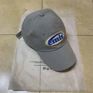 emis 캡 그레이