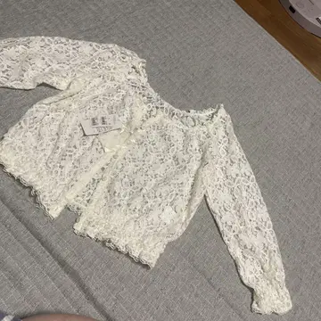 레스트로즈 화이트 레이스 가디건