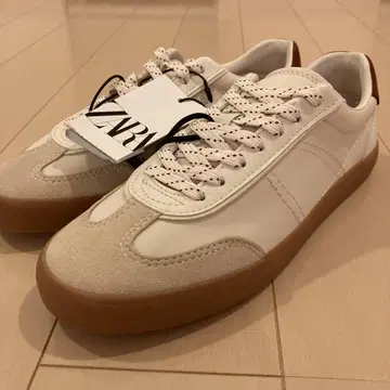 ZARA 자라 여성용 스니커즈 (새상품)