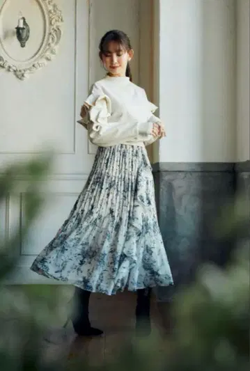 herlipto Pleated Chiffon Long Skirt