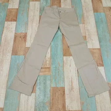 토네이도 마트 베이지