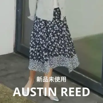 미사용 새상품 AUSTIN REED 오스틴 리드 도트 무늬 스커트