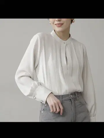 N 내추럴 뷰티 베이직 블라우스 베이지
