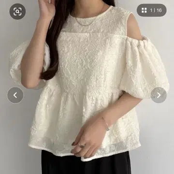 [ callautia ] 자카드 오프숄더 블라우스