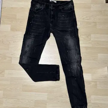 [ ZARA ] 데미지 가공 데님 팬츠 다크 그레이 XL