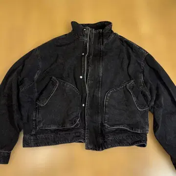 ZARA 블랙 크롭 자켓