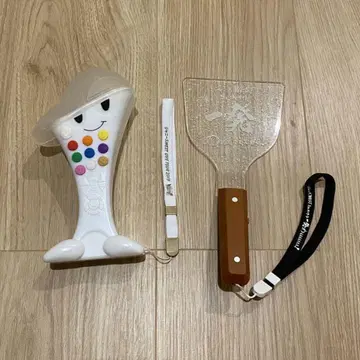 WEST. 응원봉
